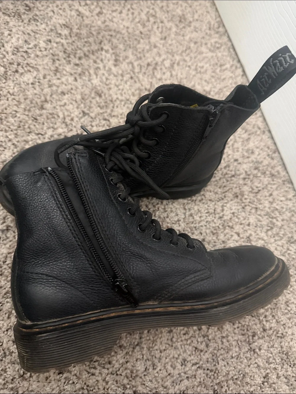 Dr. Martens Black Leather Kids Lace-Up Ankle Boots